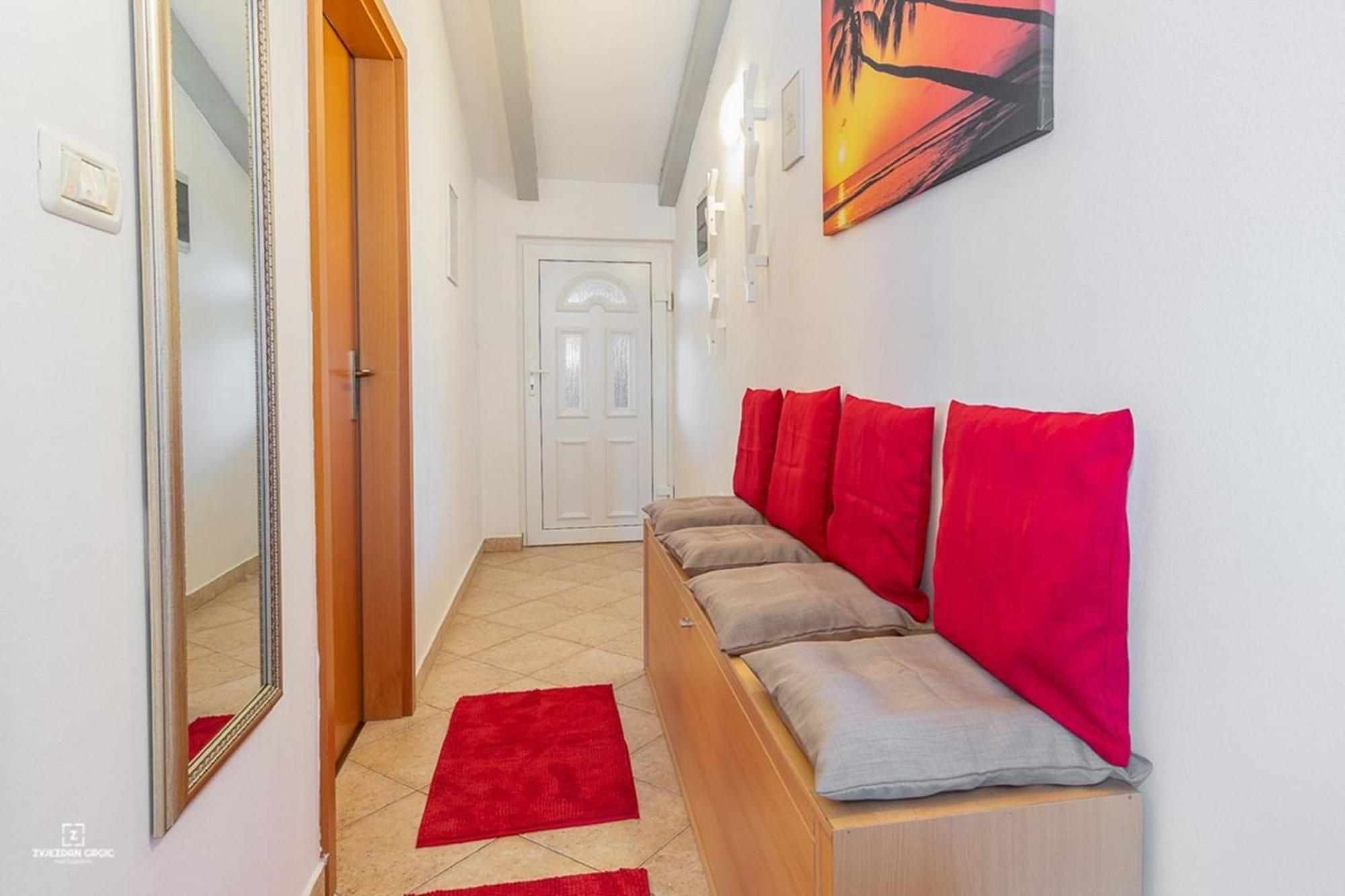Sunset Apartament *